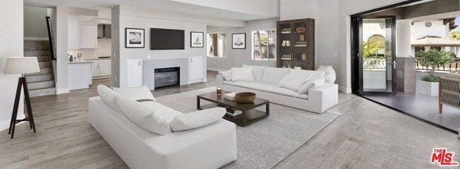 Photo - 6280 W 3rd St Unidad Apt 414