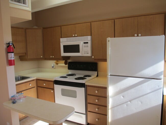 Building Photo - 1715 Dixon Blvd Unit 114 Rental