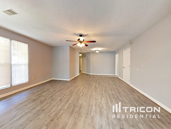 Photo - 1 Tomafield Ct