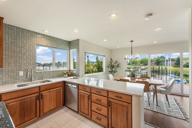 Photo - 540 N Hayden Bay Dr