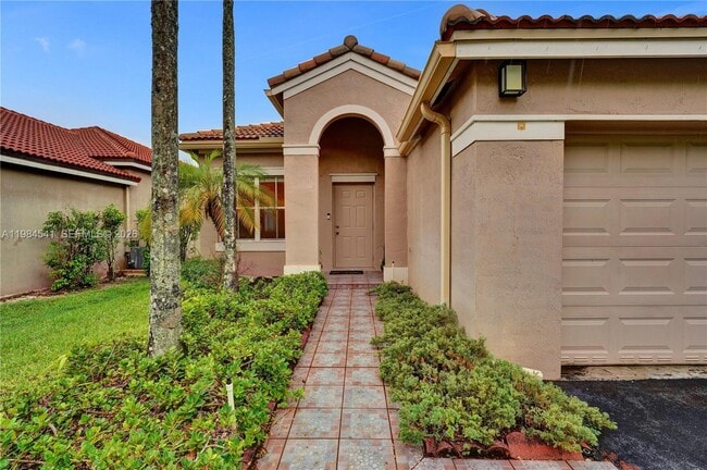 Photo - 930 Bluewood Terrace