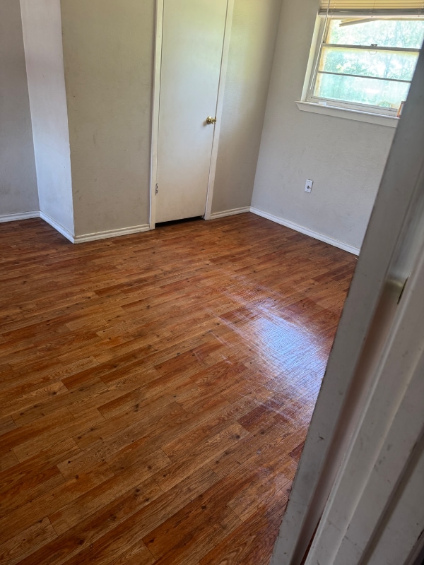 Building Photo - 750 Bonham St Rental