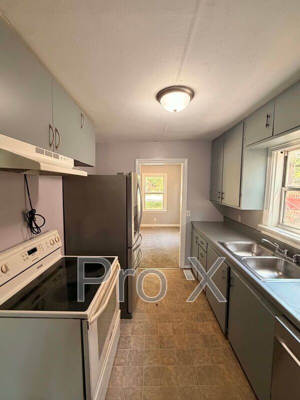 Photo - 3414 Oak Ridge Dr