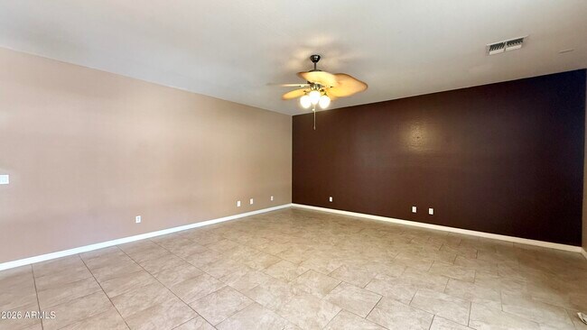 Photo - 2714 E Birchwood Pl