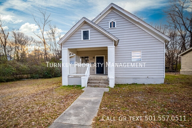 Photo - 1626 S Brown St