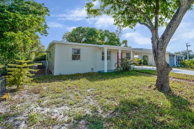 Photo - 5095 NE 17th Dr