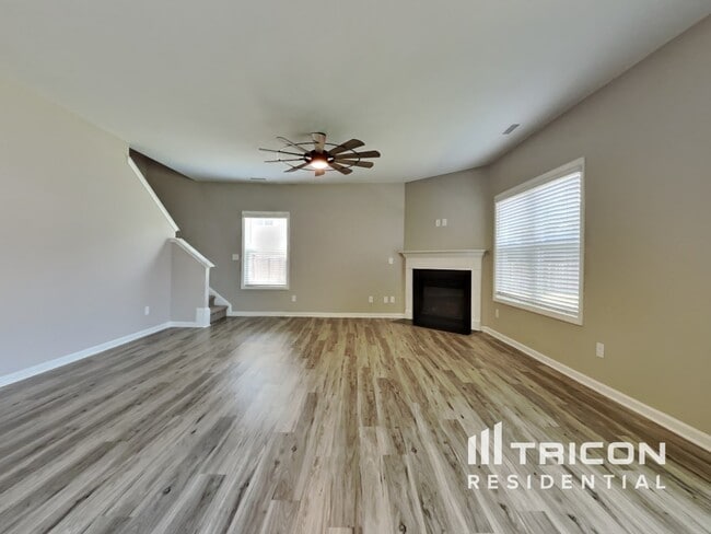 Photo - 95 Westbrook Ln