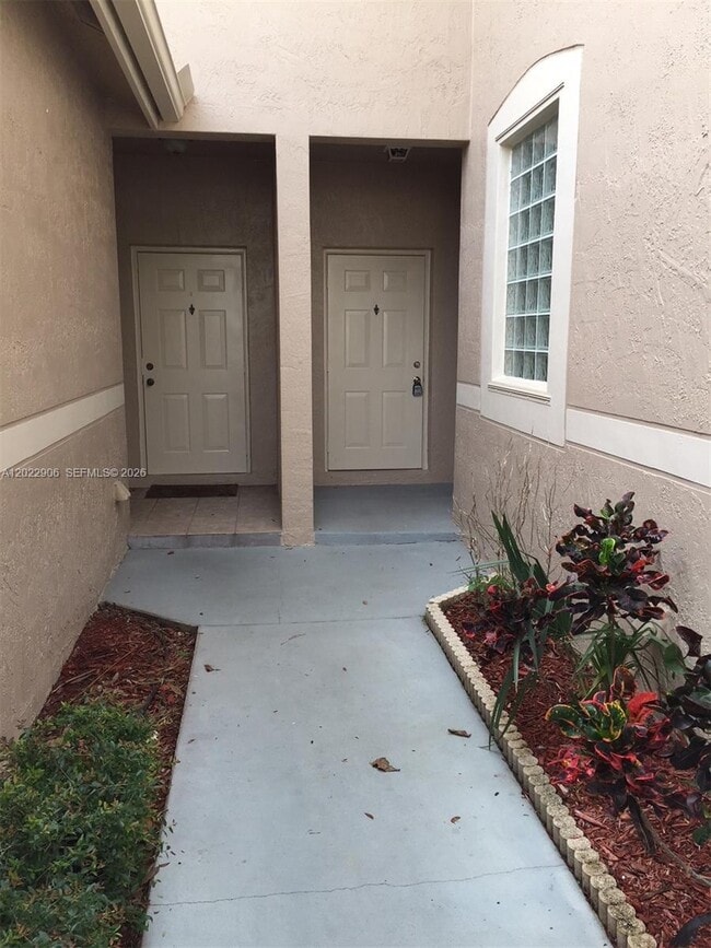 1804 Salerno Cir