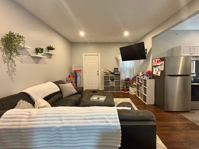 Photo - 118 Vernon St Unit 2