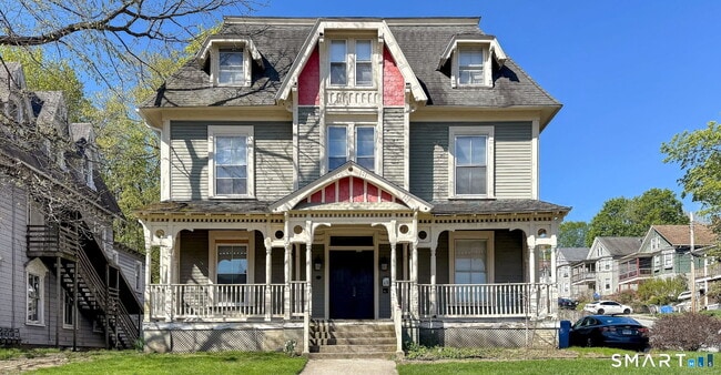 Building Photo - 214 Broadway Unit APT 3