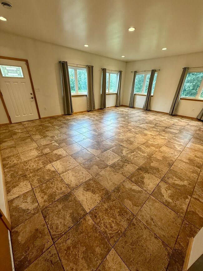 Photo - 2175 Chateau Ct Unit 1