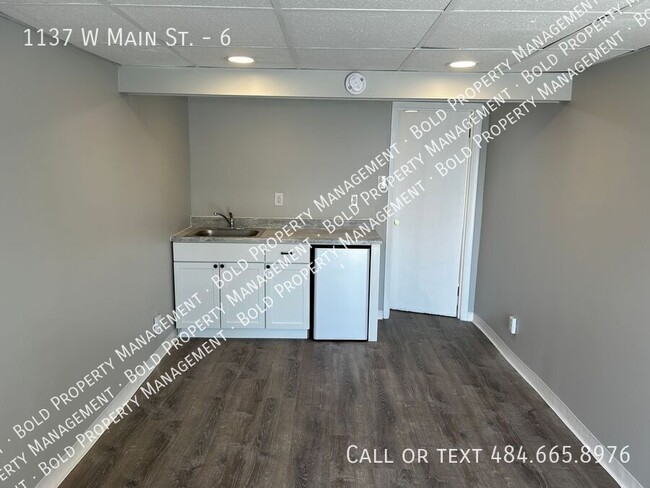 Building Photo - 1137 W Main St Unit 6 Rental