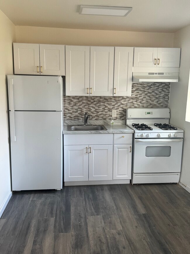 Photo - 27 Hillside Ave Unidad 8