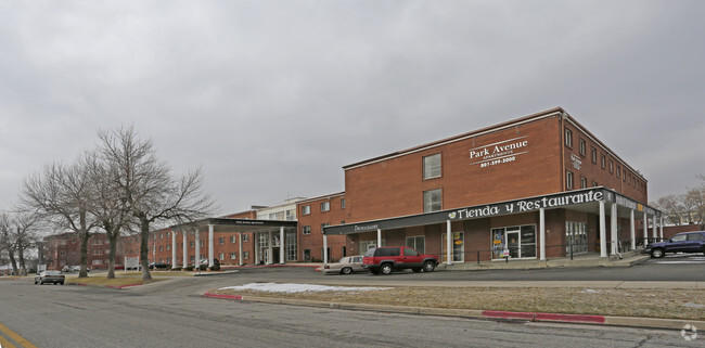 Building Photo - Park Avenue Apartments