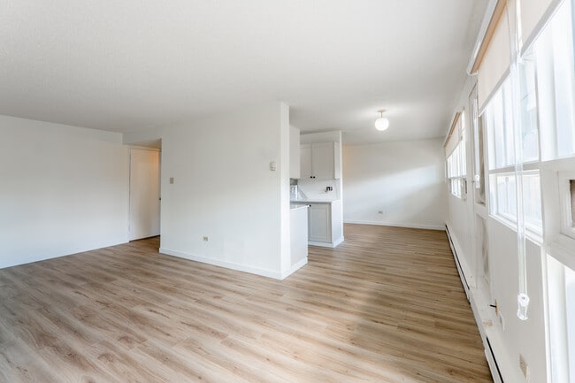 Photo - The Britannia