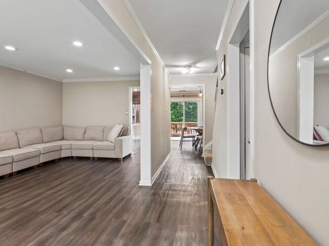 Photo - 1488 Orleans Ct