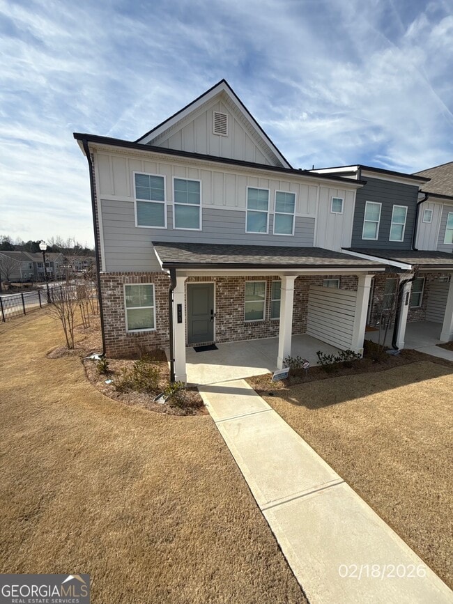 Building Photo - 333 S Point Blvd