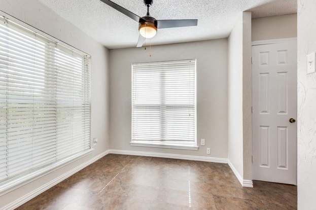 Photo - 1211 Mackie Dr