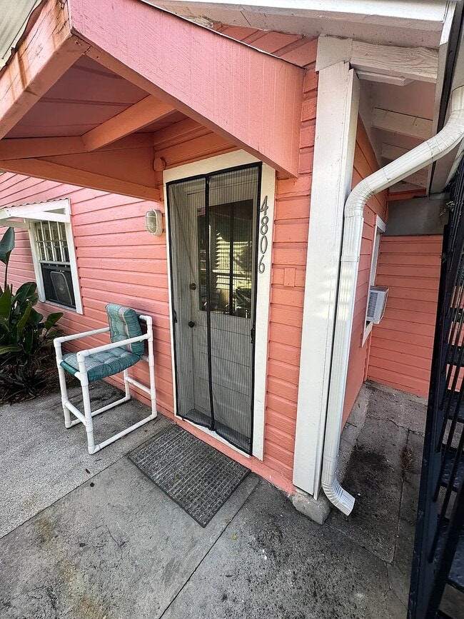 Building Photo - 4808 Davisson Ave Unit 4808 Davisson Ave