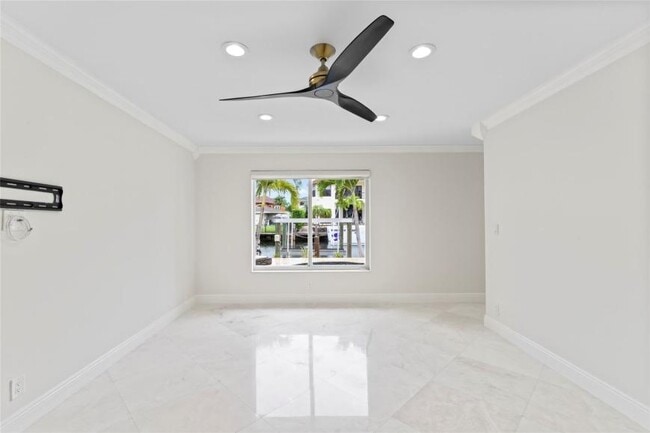 Photo - 3 bedroom in LIghthouse point FL 33064