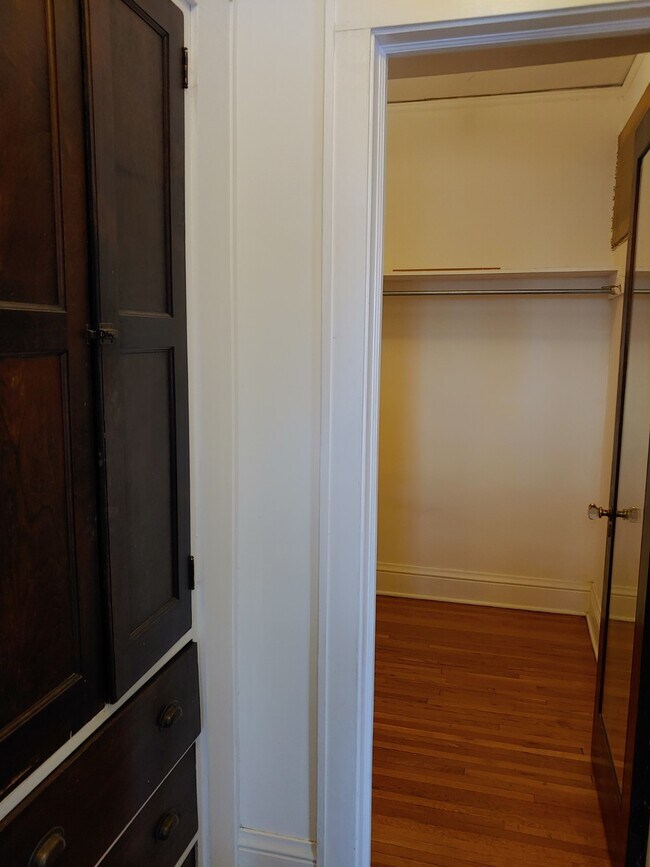 Photo - 1785 Bryant Ave S