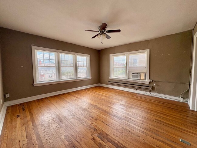 Photo - 3734-3736 Warwick Blvd. Unit 3736-102
