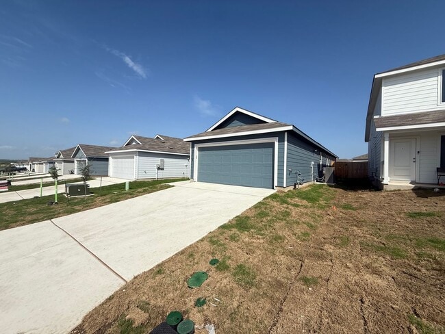 Photo - Brand New 4bd/2ba in Prime Location