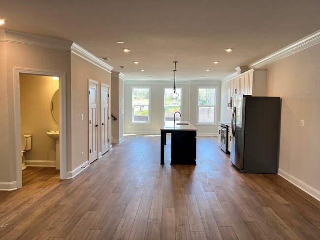 Photo - 2423 Anlee Rd