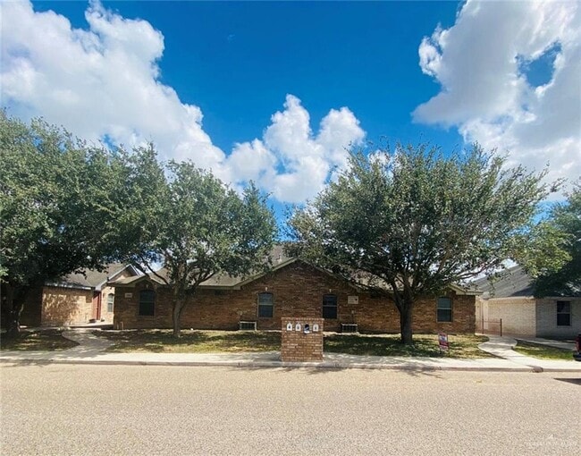 Building Photo - 15 Prosperity Dr Unit 3