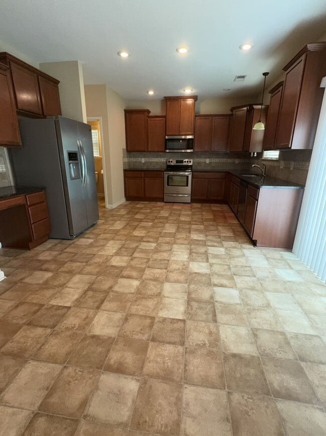 Photo - 9300 Yarbrough Rd