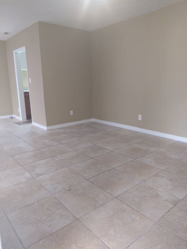 Photo - 360 Eaton St