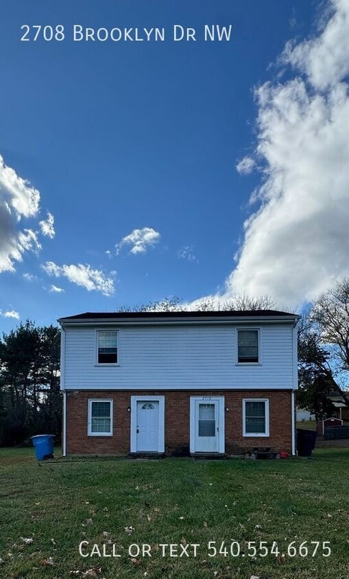 Photo - 2708 Brooklyn Dr NW-