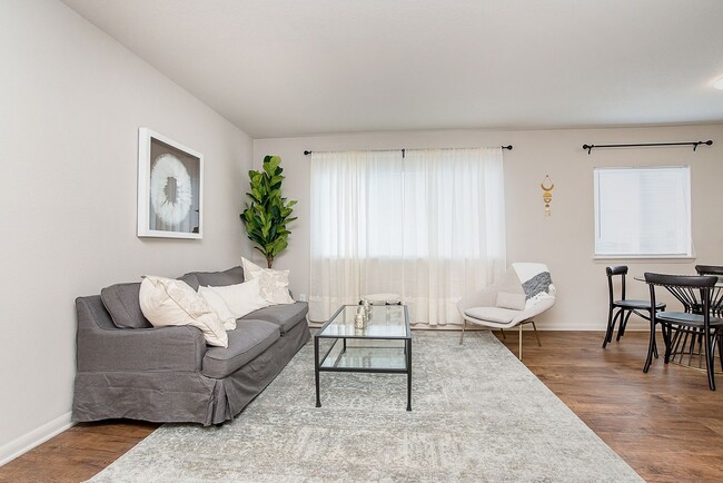 Photo - University Crossing Apartments and Townhomes