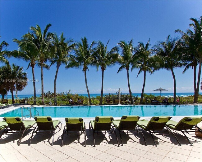 6801 Collins Ave Unit LPH06 Doorlph14