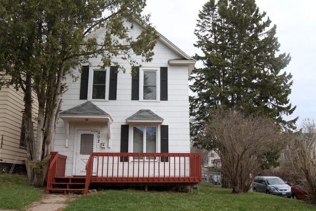 Duluth, MN - 4 bed - 1 bath - Single Famil... - Duluth, MN - 4 bed - 1 bath - Single Famil... Casa