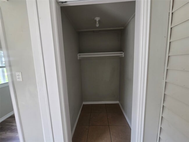 Photo - 202 N Logan St