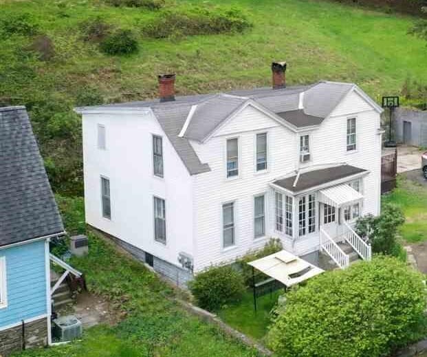 Photo - 56 Chapel St Unit 2