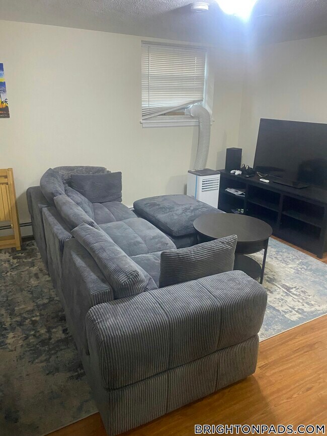 176 N Beacon St Unit 1A
