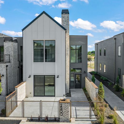 Photo - 2490 W Iron Coop St Townhome