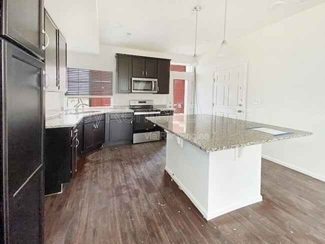 Photo - 4598 Quemoy St