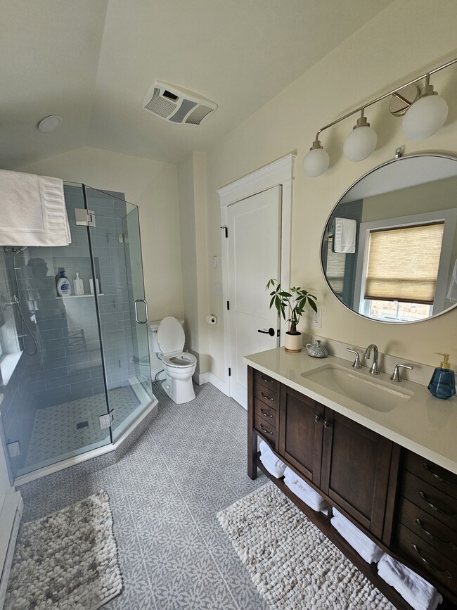 Photo - 16 N Washington St