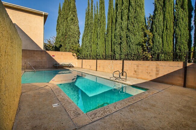 Photo - 6548 Sepulveda Blvd Apartment Unit 111