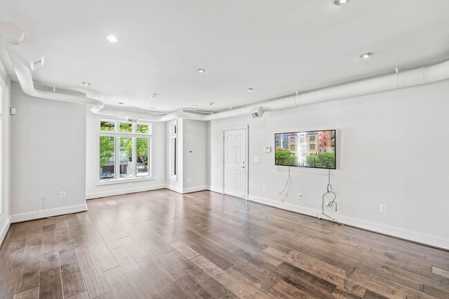 Photo - Modern U Street Condo | 2 Bed | 2 Bath | 1000 Sf | Large Balcony | 1 Parking Space Unit 4