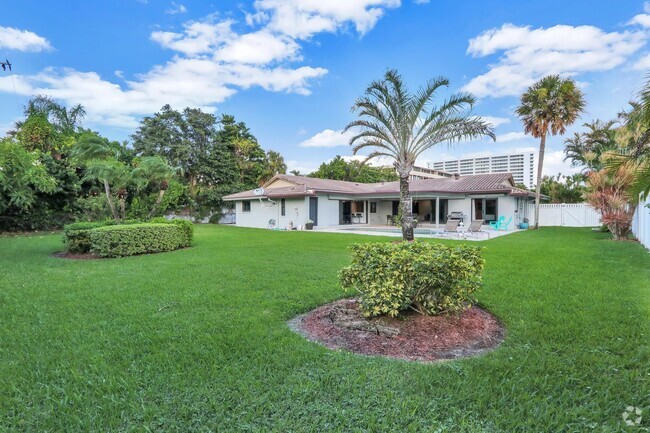 Building Photo - 1501 Banyan Rd Rental