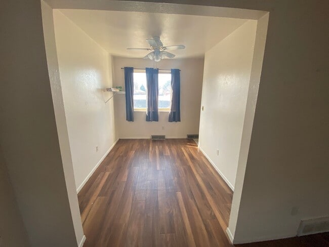 Photo - Nice 3 Bedroom Home in South Aurora