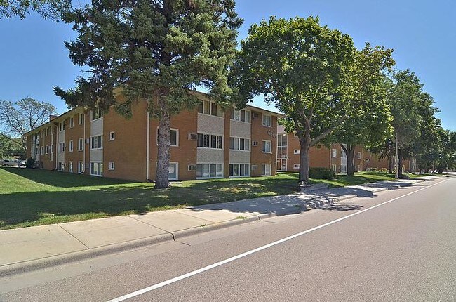 Exterior - Lyndale Garden