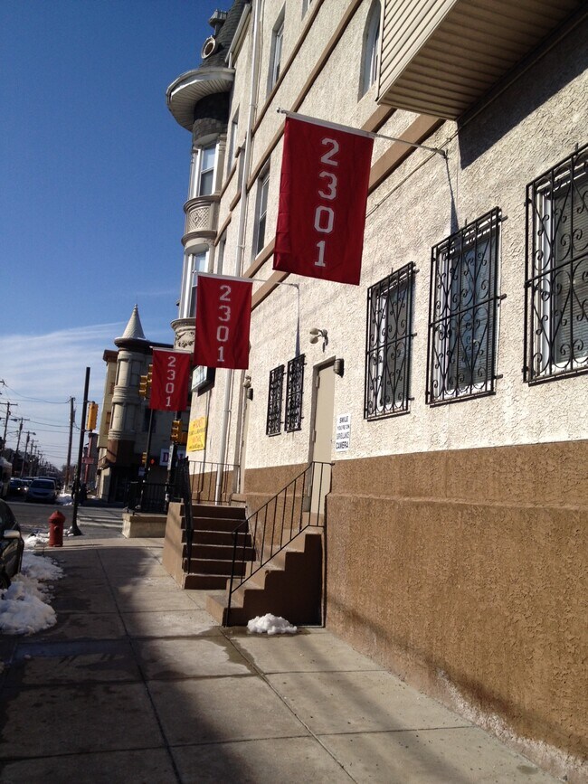 Photo - 2301 N Broad St Unidad 2C