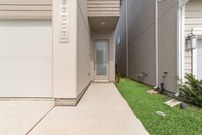 Photo - 3007 Ventas Dr