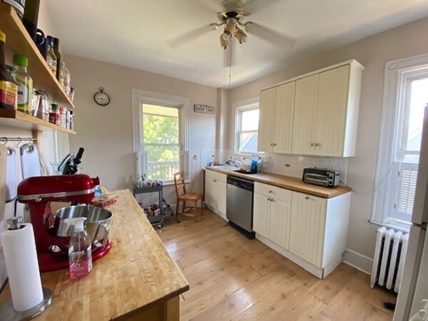 Photo - 124 Calumet St Unidad 3