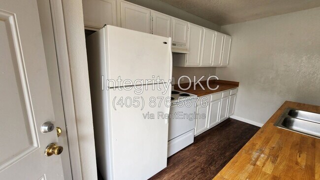 Photo - 1315 Eastgate Dr